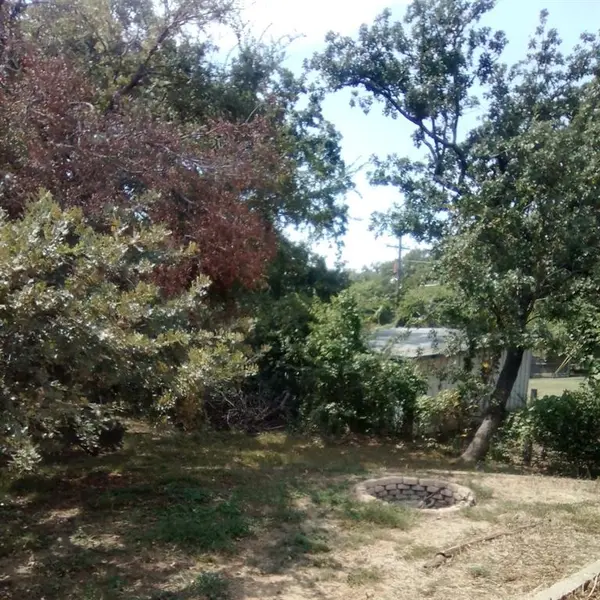 Fort Worth, TX 76112,5786 Rockhill Road