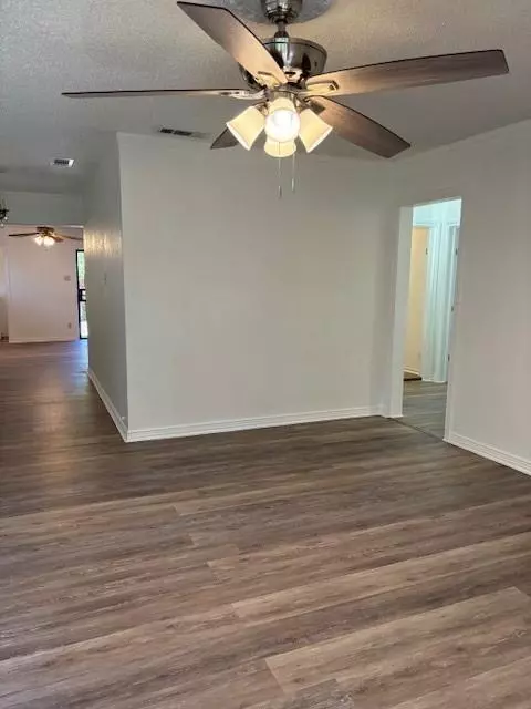 Dallas, TX 75209,5011 W UNIVERSITY Boulevard