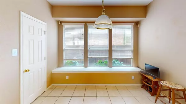 Plano, TX 75025,8012 Spring Peaks Drive