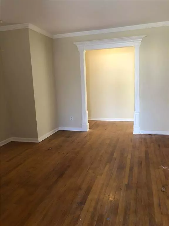 Irving, TX 75060,124 E Vilbig Street