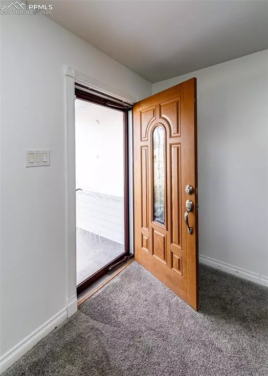 Pueblo, CO 81001,1613 Alexander CIR