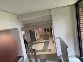 Brooklyn, NY 11235,3855 Shore Pkwy #3M