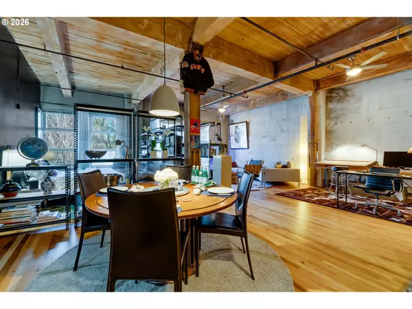 Portland, OR 97209,725 NW FLANDERS ST #204