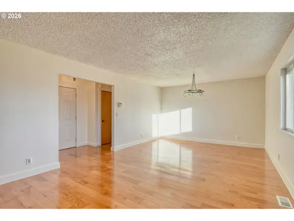 71642 SW PARK LN, Pendleton, OR 97801