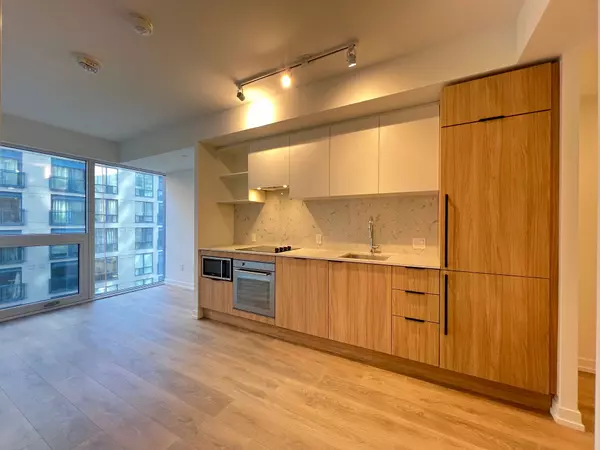 82 Dalhousie ST #901, Toronto C08, ON M5B 0C5