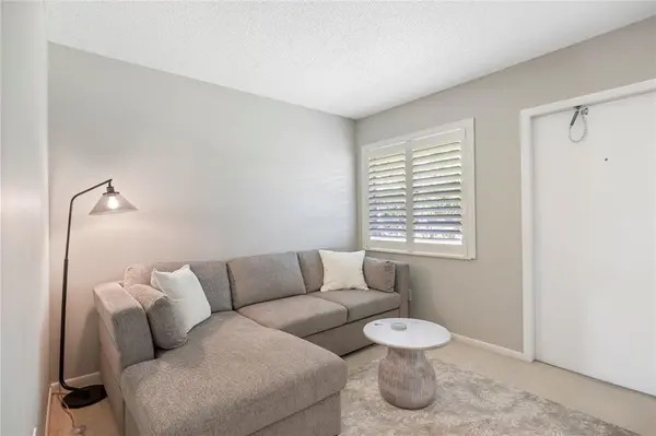 Vero Beach, FL 32962,27 Vista Gardens Trl #204