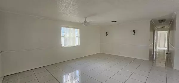 Hollywood, FL 33021,5580 Plunkett street