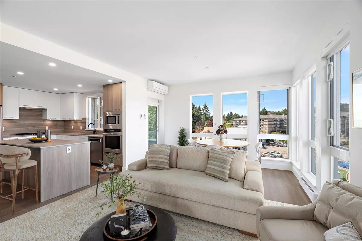 Langford, BC V9B 0W5,960 Reunion Ave #418