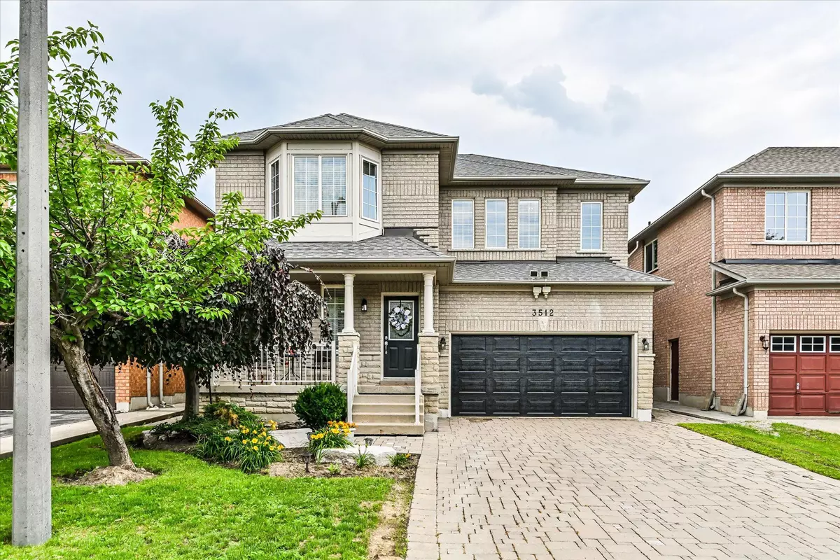 Mississauga, ON L5M 6Y9,3512 Positano PL