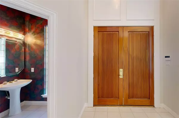 Grapevine, TX 76051,3801 Hillside Trail