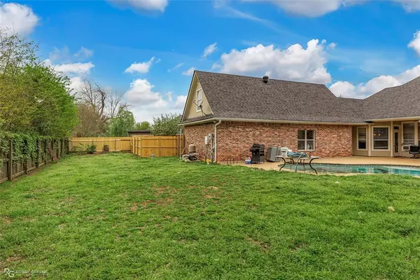 Bossier City, LA 71111,1951 Bayou Bend