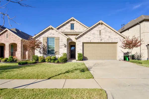2813 Upland Trail Lane, Aubrey, TX 76227