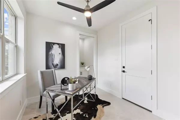 Dallas, TX 75210,3230 Elihu Street #2