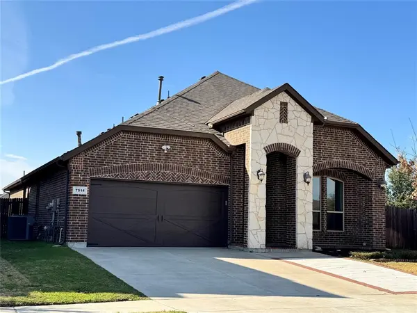 Arlington, TX 76002,7514 Sweetwater Lane