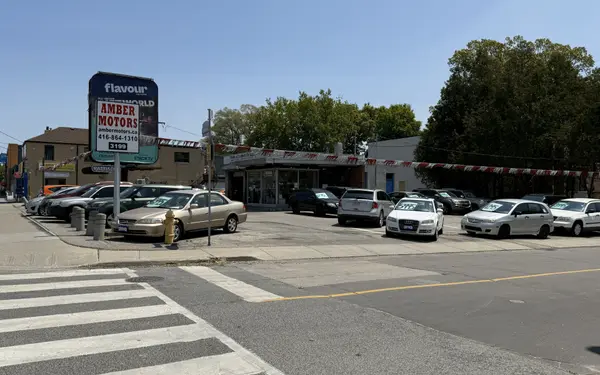 3199 Danforth AVE #2, Toronto E06, ON M1L 1B8