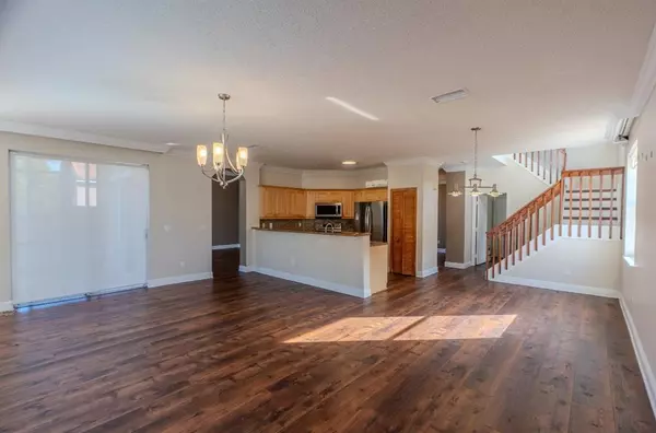 Pembroke Pines, FL 33029,19431 SW 2nd St