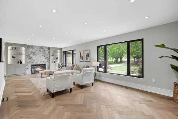 King, ON L0G 1T0,16455 11th Concession