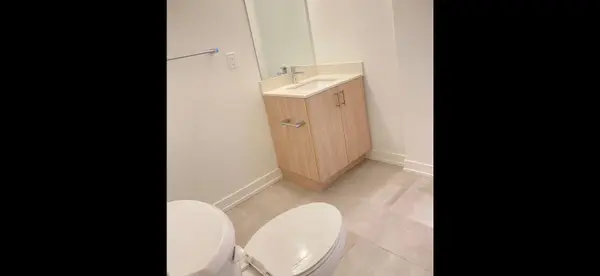 5 Red Squirrel LN #F 101, Richmond Hill, ON L4S 0P5