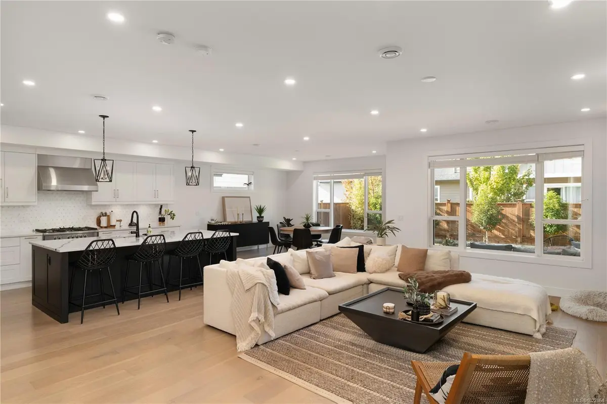 Langford, BC V9C 0K5,3574 Delblush Lane