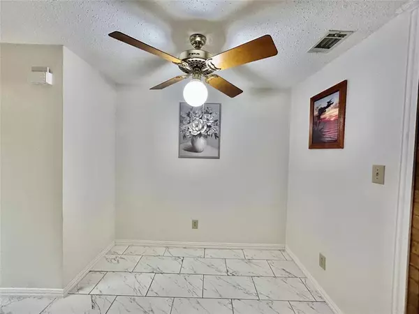 Garland, TX 75040,625 Carriagehouse #G 1