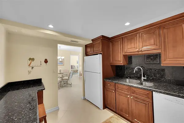 Pompano Beach, FL 33062,531 N Ocean Blvd #410