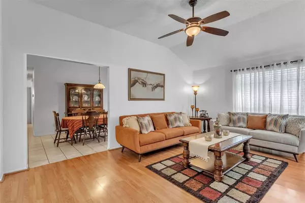 Dallas, TX 75227,10419 Blackjack Oaks Drive