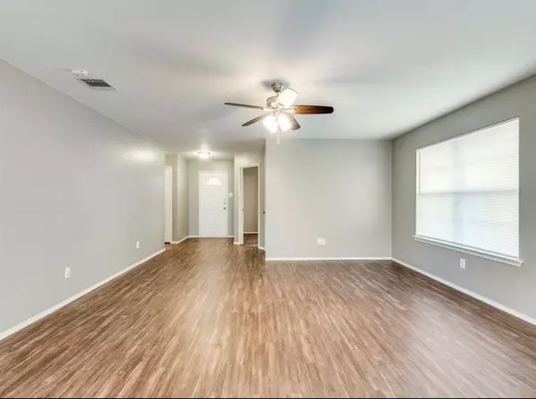 Heartland, TX 75126,2001 Lake Trail Drive