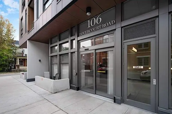 Toronto C01, ON M6J 1J1,106 Dovercourt RD #712