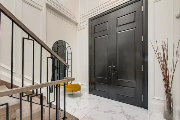 Toronto C15, ON M2K 1V7,47 Wycliffe CRES