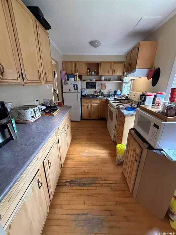 Saskatoon, SK S7M 2M9,224 N AVENUE S