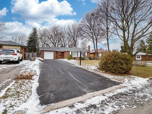 Brampton, ON L6T 3G5,25 Devonshire DR