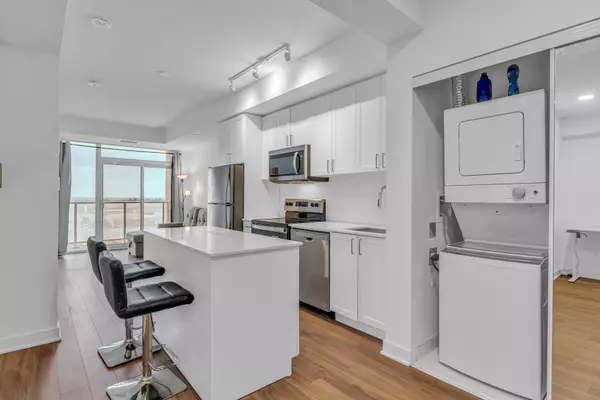 Hamilton, ON L8E 0L3,2782 Barton ST E #708