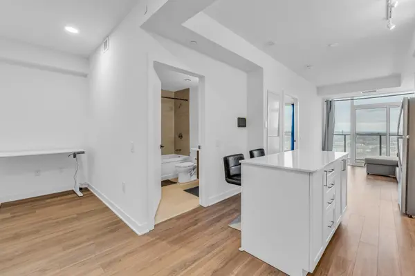 Hamilton, ON L8E 0L3,2782 Barton ST E #708