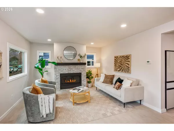 Portland, OR 97206,4512 SE CLINTON ST SE