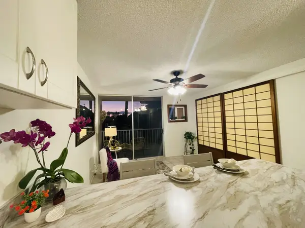 75-5766 KUAKINI HIGHWAY #104, Kailua-kona, HI 96740