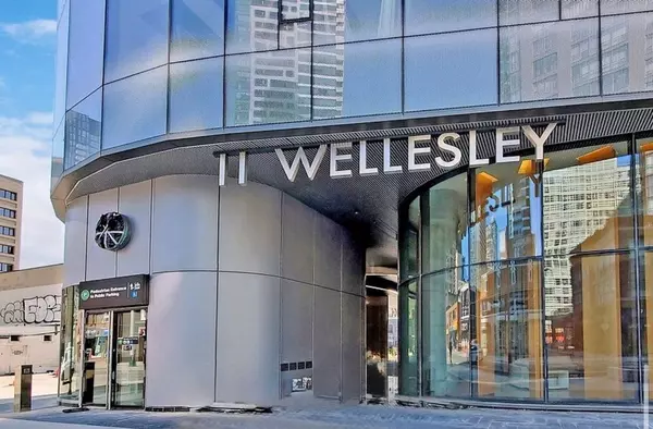 Toronto C01, ON M4Y 0G4,11 Wellesley ST W #5313