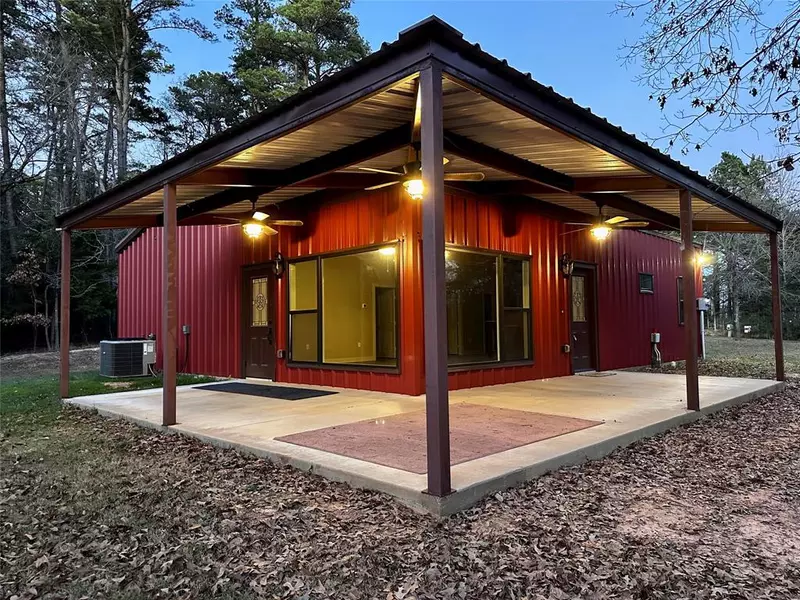 1384 Red Maple Rd, Big Sandy, TX 75755