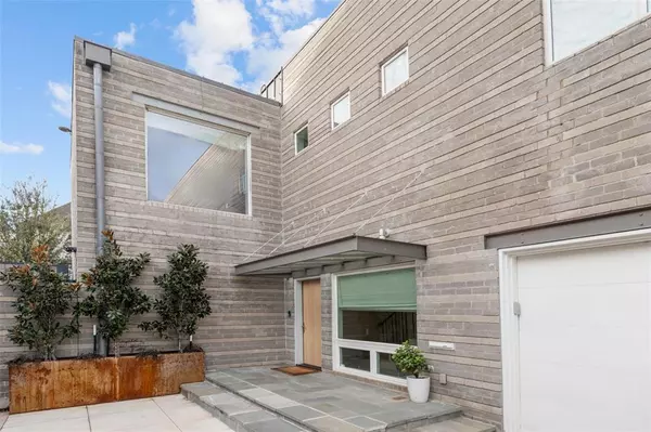 Dallas, TX 75205,3510 Edgewater Street