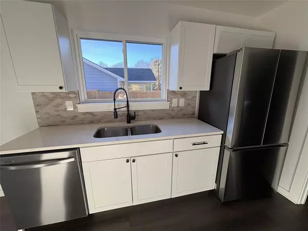 Mineola, TX 75773,515 Giraud St