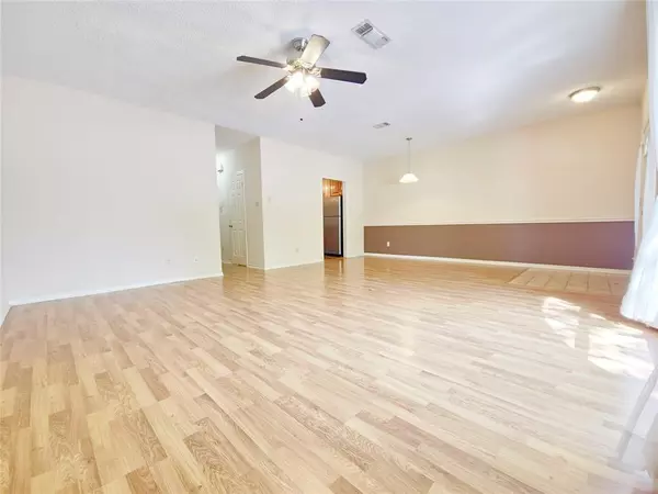 Weatherford, TX 76086,422 W Oak Street