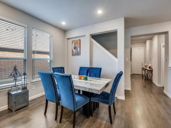 Red Oak, TX 75154,635 Congressional Avenue