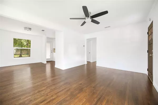 Dallas, TX 75228,2267 Tealford Drive