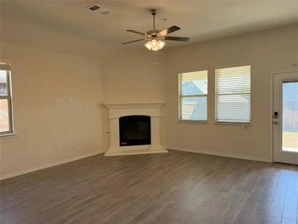 Forney, TX 75126,3955 Sidney Lane