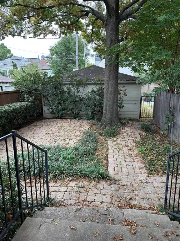 Highland Park, TX 75205,3129 Mockingbird Lane