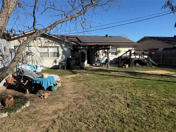 Mineral Wells, TX 76067,3204 NE 10th Street