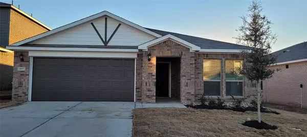 2037 Delta Downs Drive, Seagoville, TX 75159