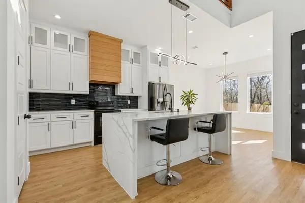 Dallas, TX 75216,3316 Linfield Road