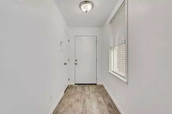 Aubrey, TX 76227,1234 Mallard Creek