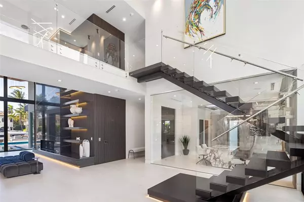 Fort Lauderdale, FL 33304,2733 NE 16th St