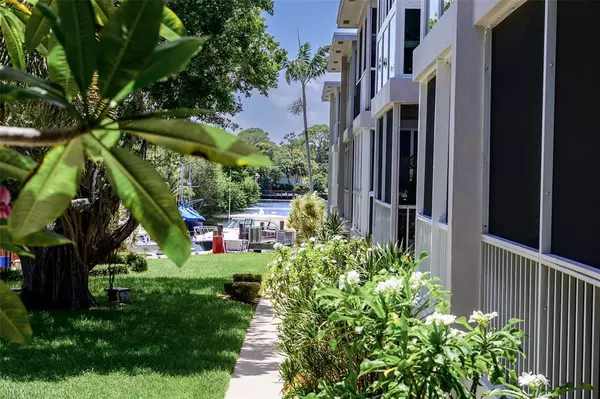 Fort Lauderdale, FL 33315,1200 SW 12th St #201